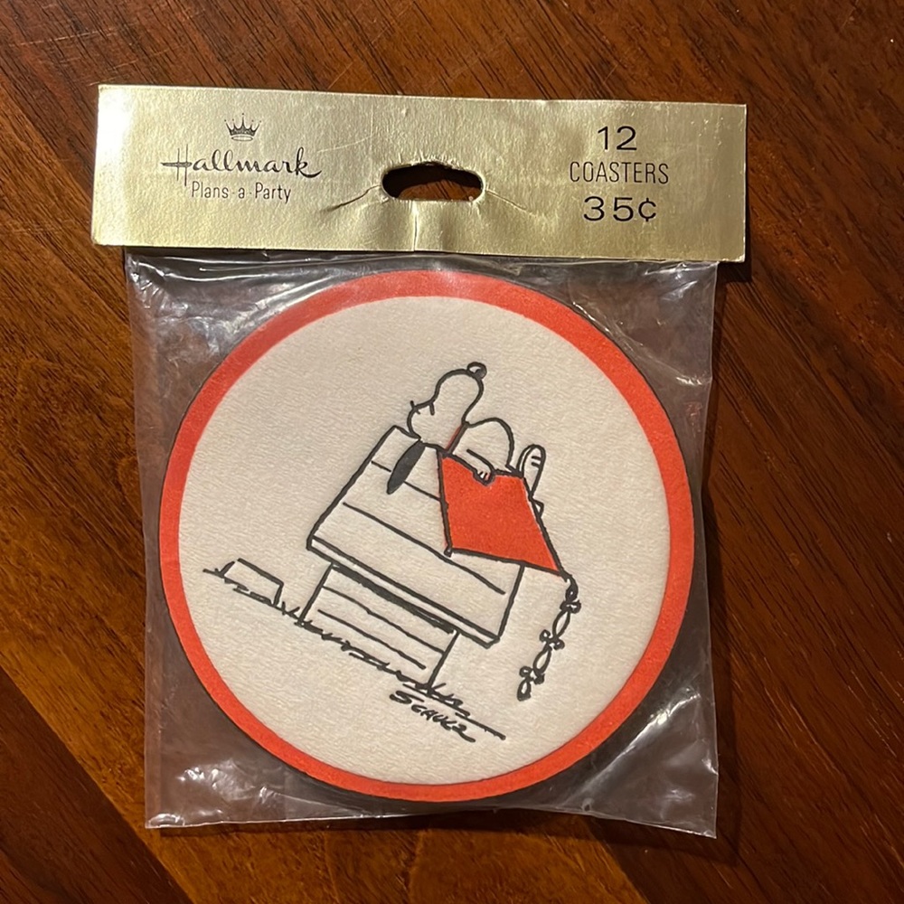 VINTAGE HALLMARK SNOOPY PAPER COASTERS - SET OF 12 - GREAT COLLECTIBLE!